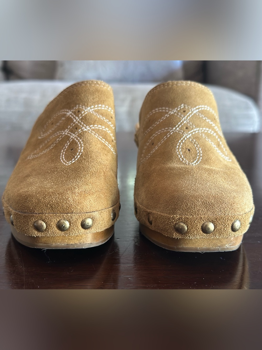 Bird of Flight Shy Clog Suede Studded Tan Women's Clog Mule Size 6 - Picture 10 of 10